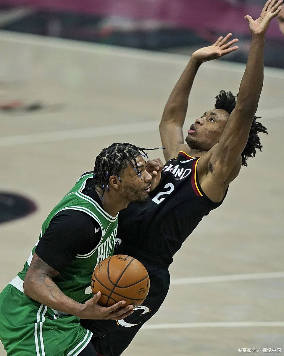 包含NBA季后赛今晨走向成谜；波士顿凯尔特人再遭质疑；目标明确；更衣室氛围转暖的词条-开云入口